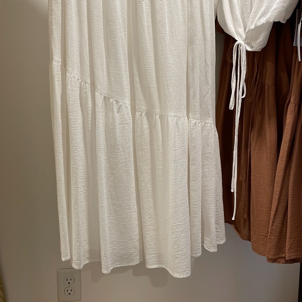 ASTR THE LABEL | BALBOA Maxi Skirt | White - Picture 3 of 7